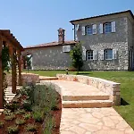 Villa Barat