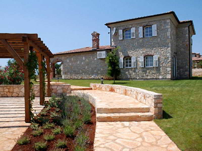 Hotel Barat 4*